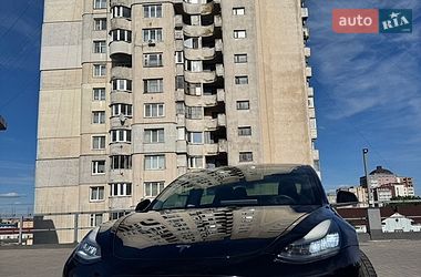 Седан Tesla Model 3 2019 в Хмельницькому