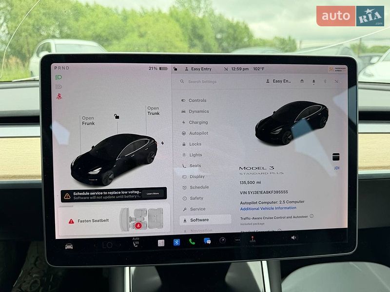 Седан Tesla Model 3 2019 в Луцьку