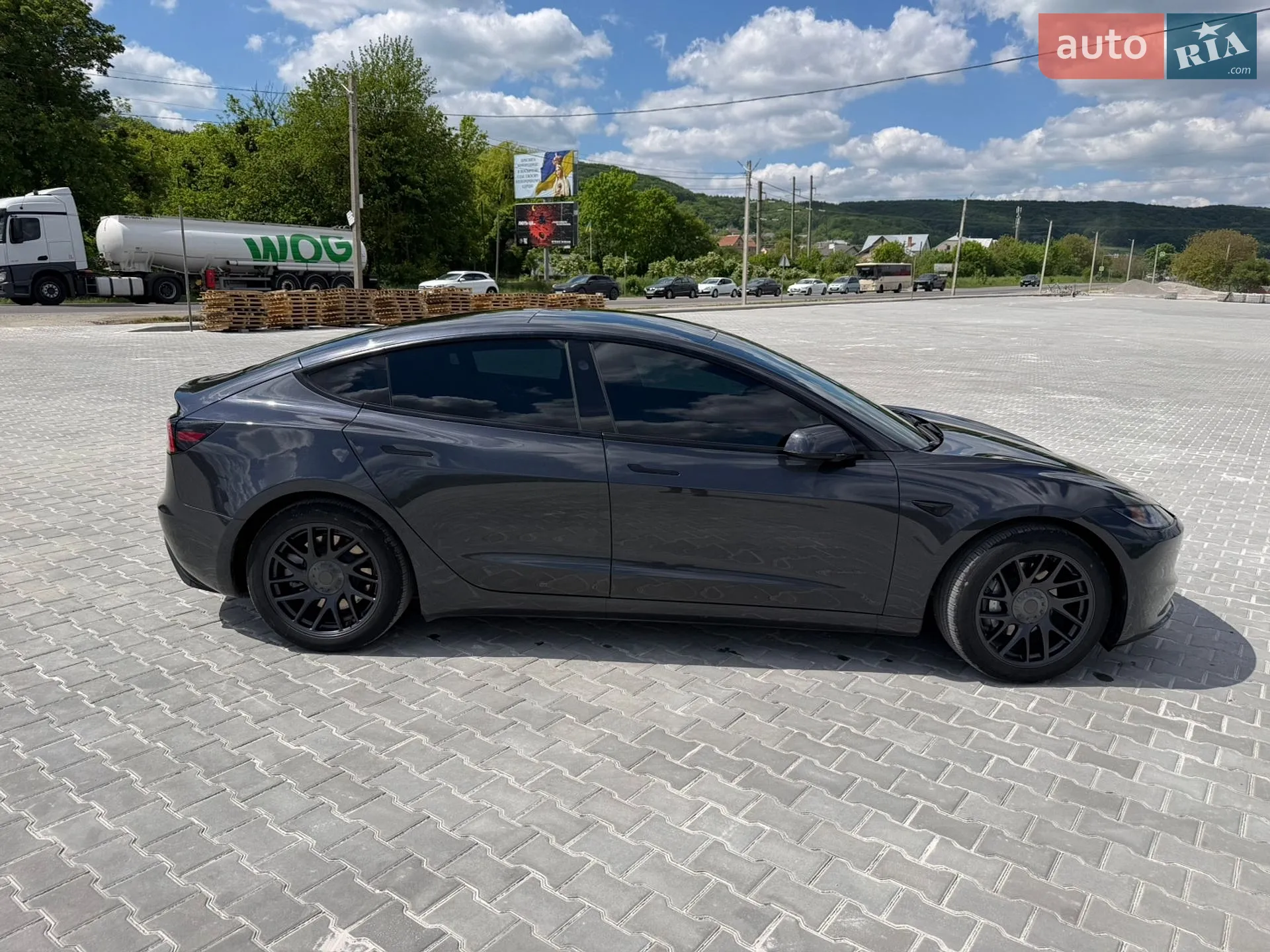 2024 Tesla Model 3 - мініатюра 4