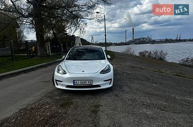 Седан Tesla Model 3 2019 в Києві