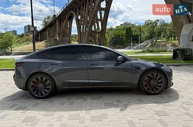 Седан Tesla Model 3 2021 в Дніпрі