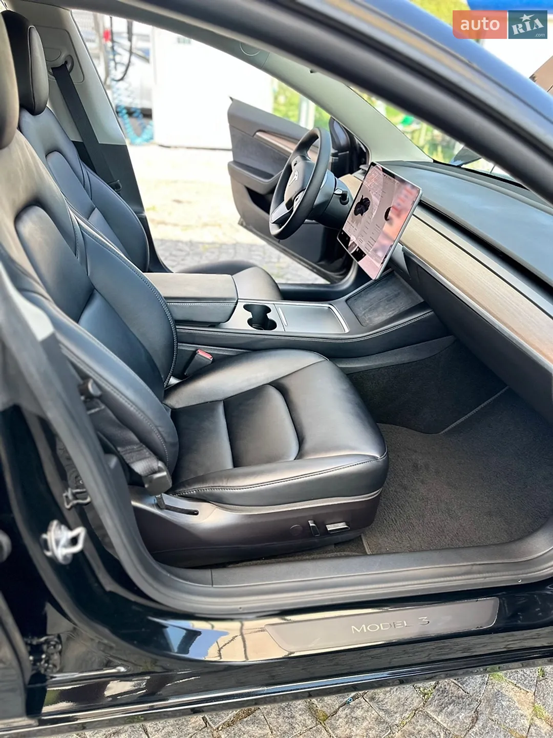 2022 Tesla Model 3 - мініатюра 13