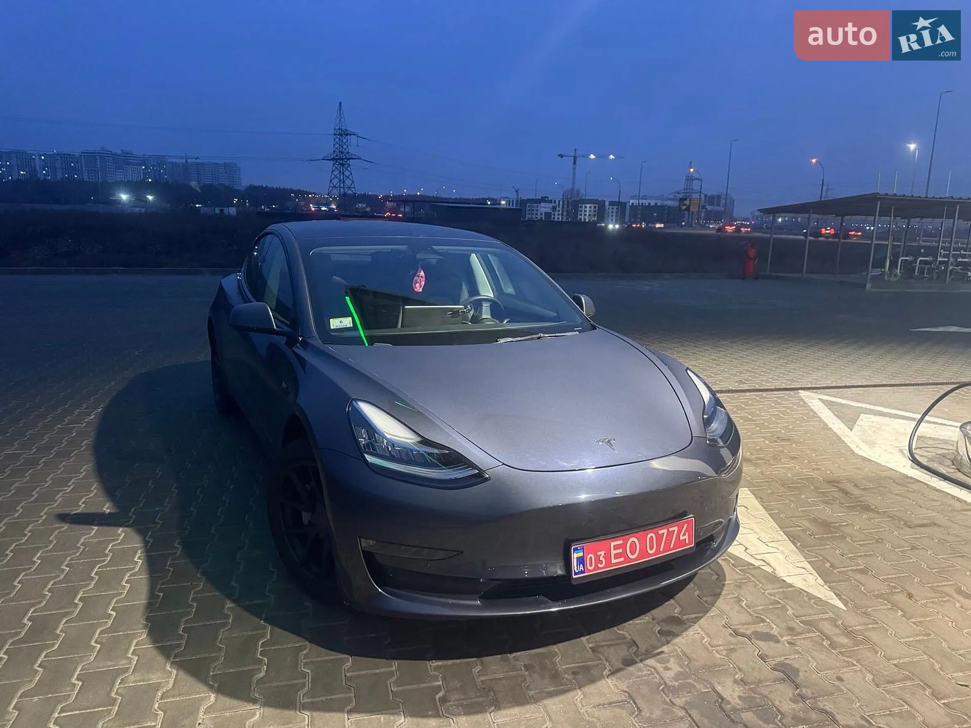 2022 Tesla Model 3 - мініатюра 3