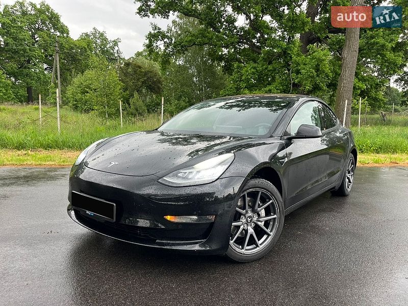 Tesla Model 3 2018