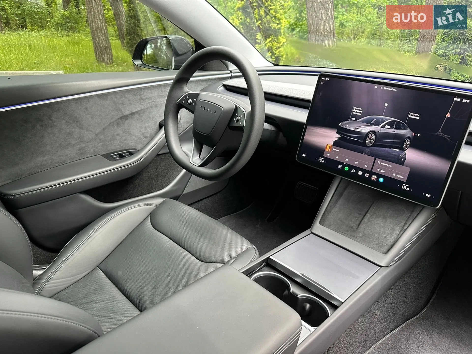 2025 Tesla Model 3 - мініатюра 19