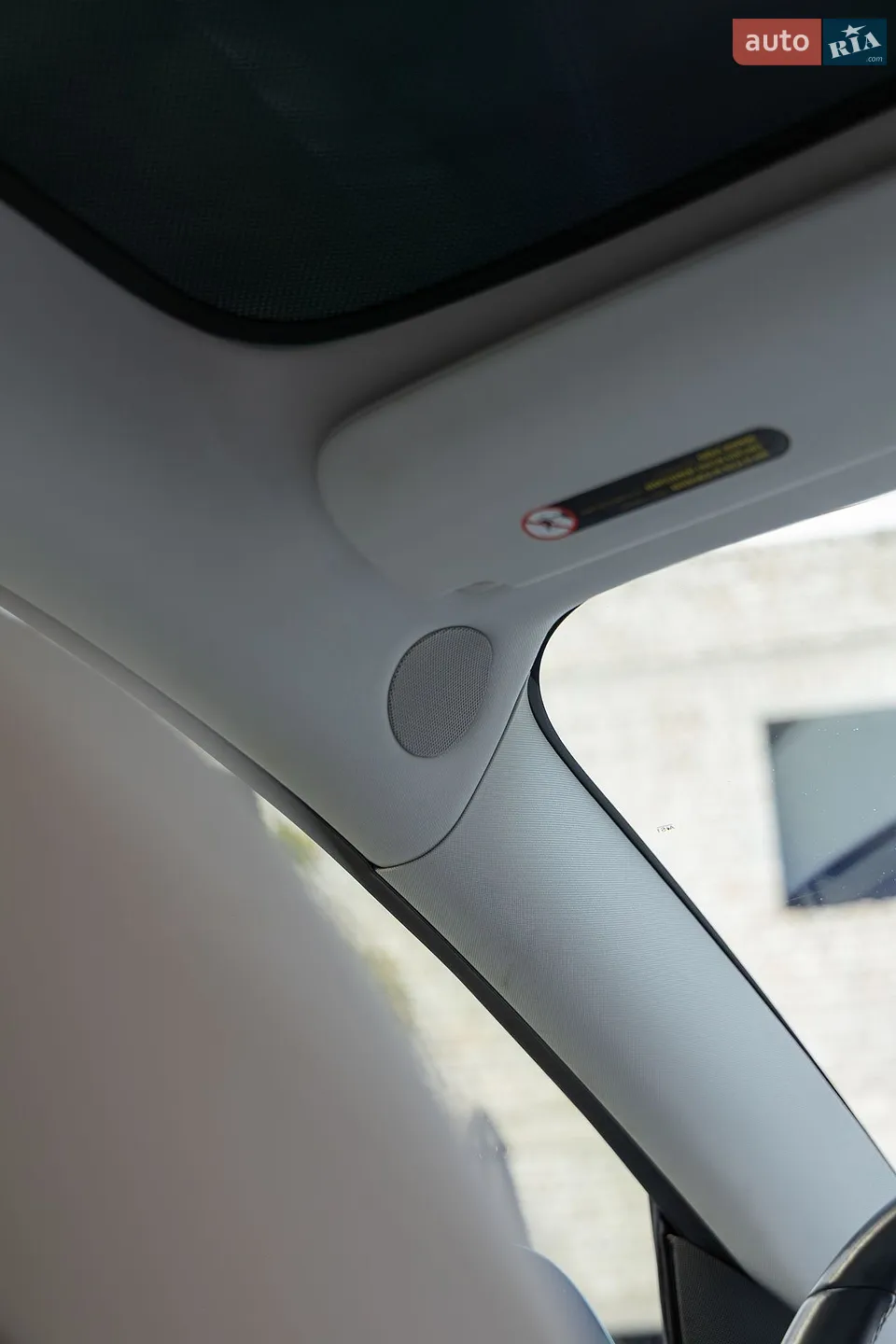 2019 Tesla Model 3 - мініатюра 29