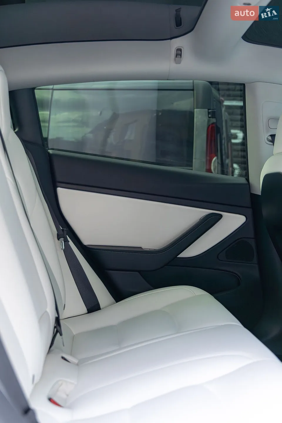 2019 Tesla Model 3 - мініатюра 33