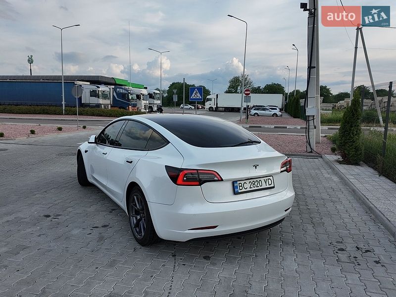 Седан Tesla Model 3 2020 в Львове фото 8 Седан Tesla Model 3 2020 в Львове