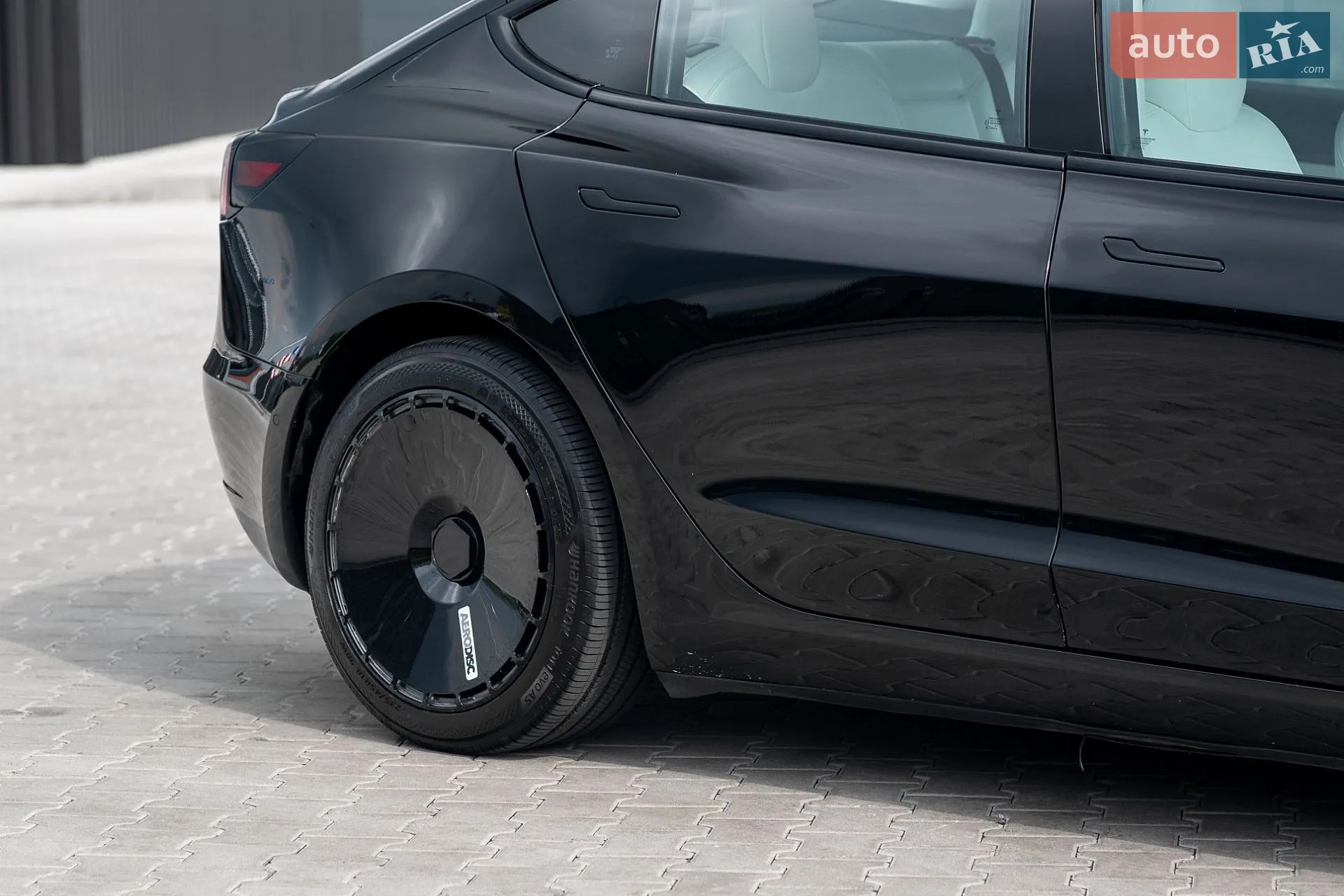 2018 Tesla Model 3 - мініатюра 11