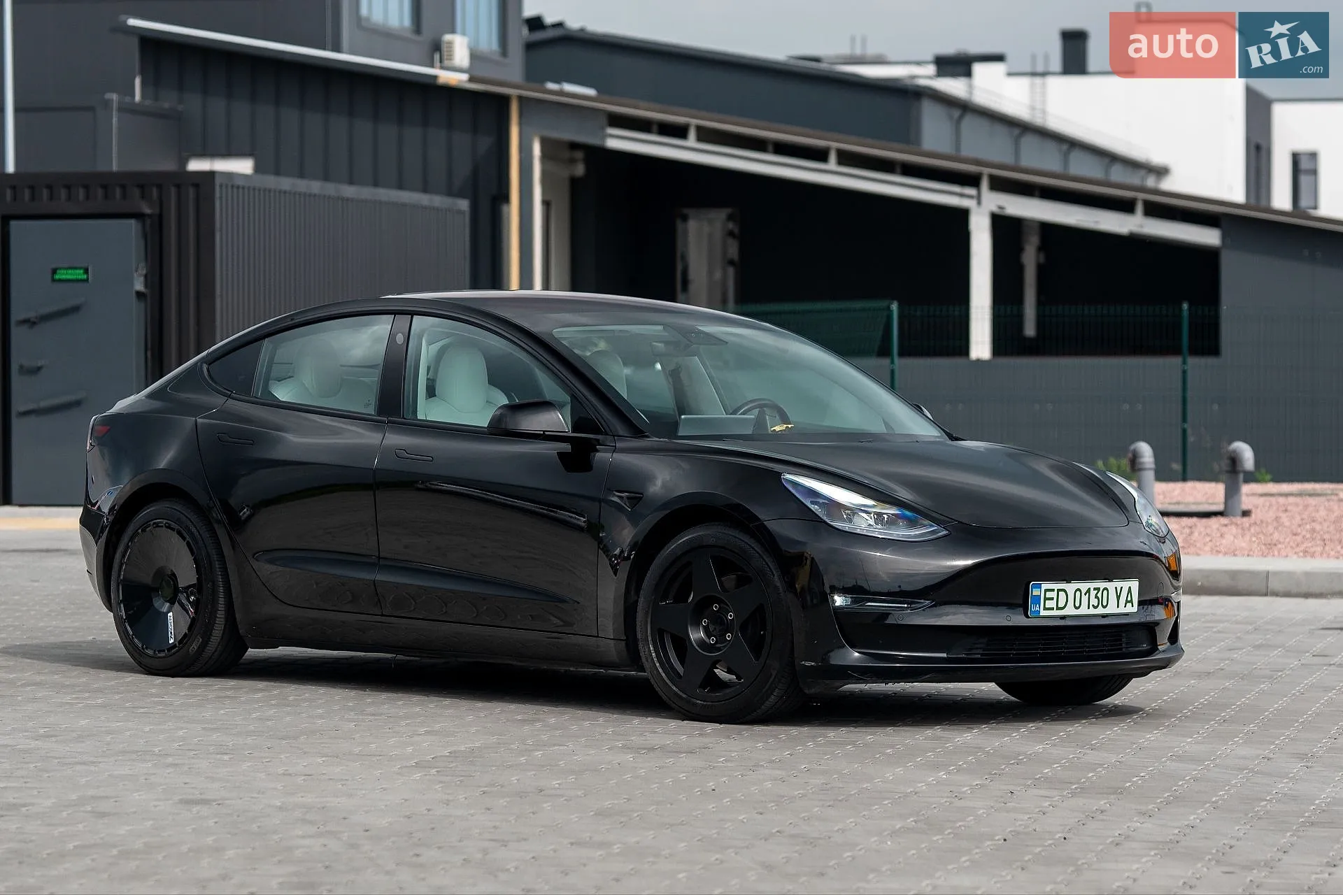 2018 Tesla Model 3 - мініатюра 16