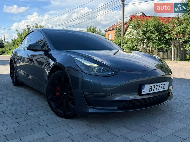 Седан Tesla Model 3 2021 в Львові фото 26 Седан Tesla Model 3 2021 в Львові