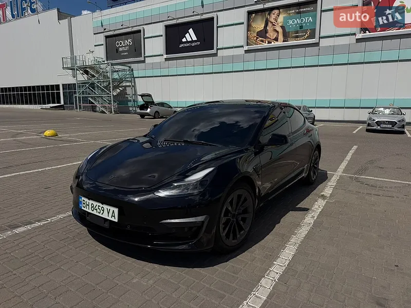 Tesla Model 3