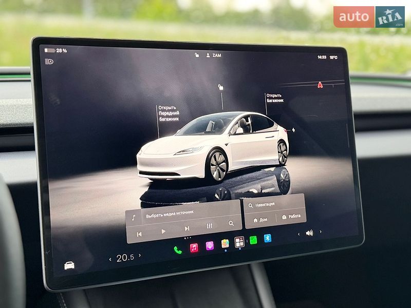 Седан Tesla Model 3 2025 в Києві