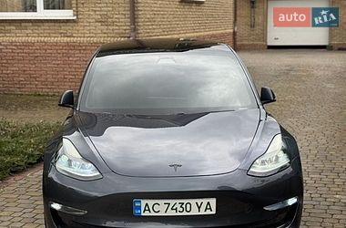 Седан Tesla Model 3 2021 в Луцке