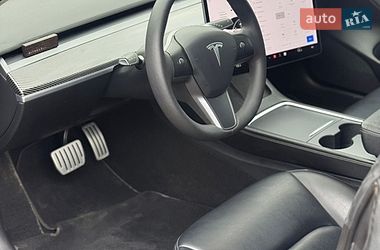 Седан Tesla Model 3 2021 в Луцке