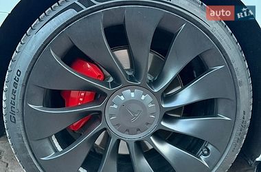 Седан Tesla Model 3 2022 в Львові