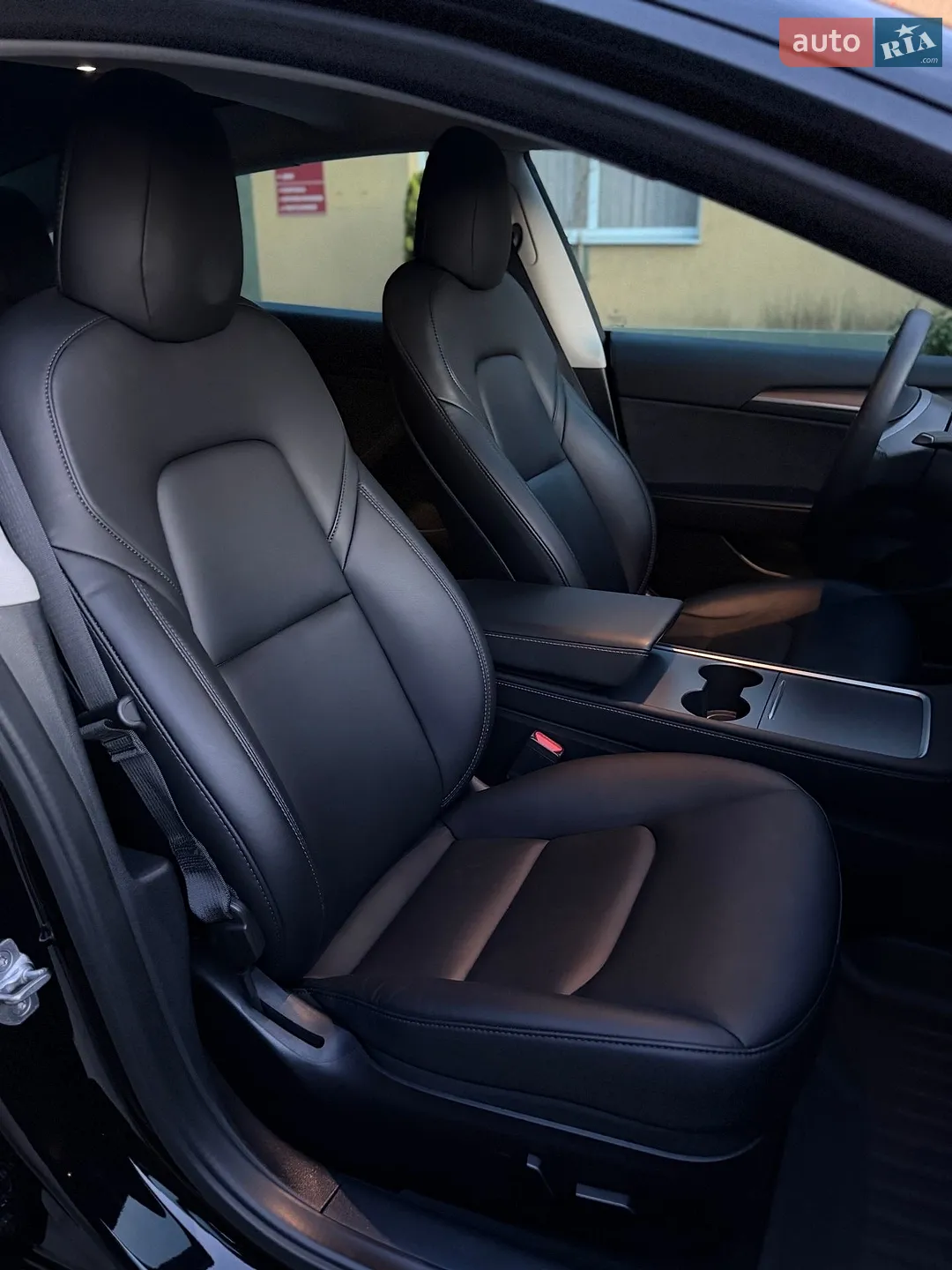 2022 Tesla Model 3 - мініатюра 38