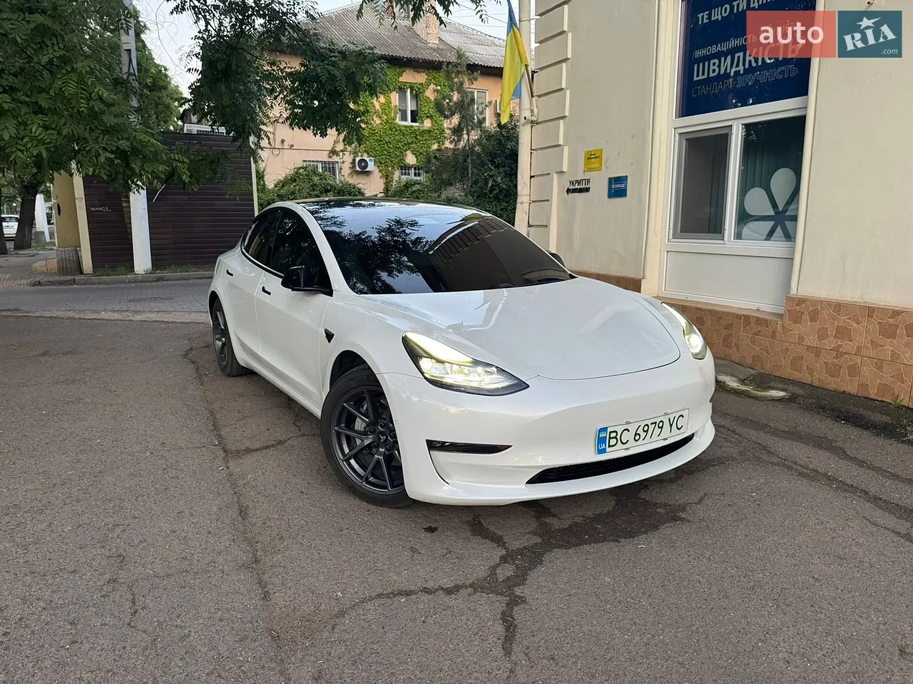 2022 Tesla Model 3 - мініатюра 26