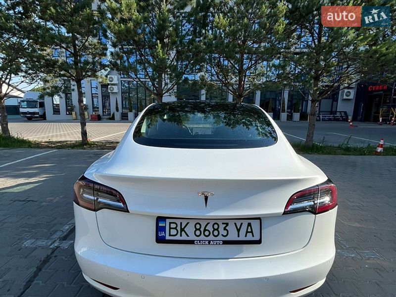 Седан Tesla Model 3 2021 в Рівному фото 4 Седан Tesla Model 3 2021 в Рівному