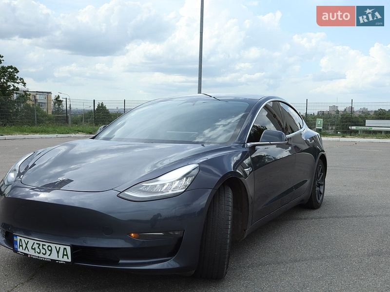 Tesla Model 3 2020 Tesla Model 3 2020