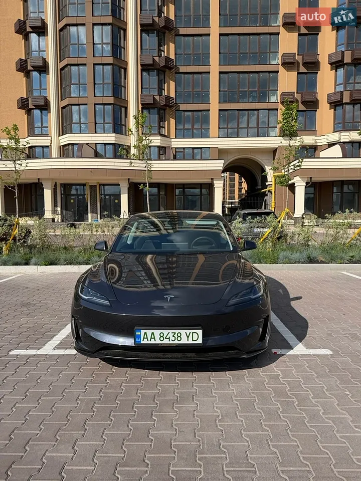 2025 Tesla Model 3 - мініатюра 21