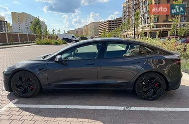 Седан Tesla Model 3 2024 в Киеве