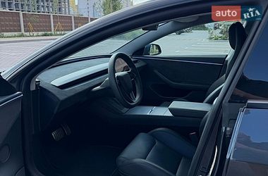 Седан Tesla Model 3 2024 в Киеве