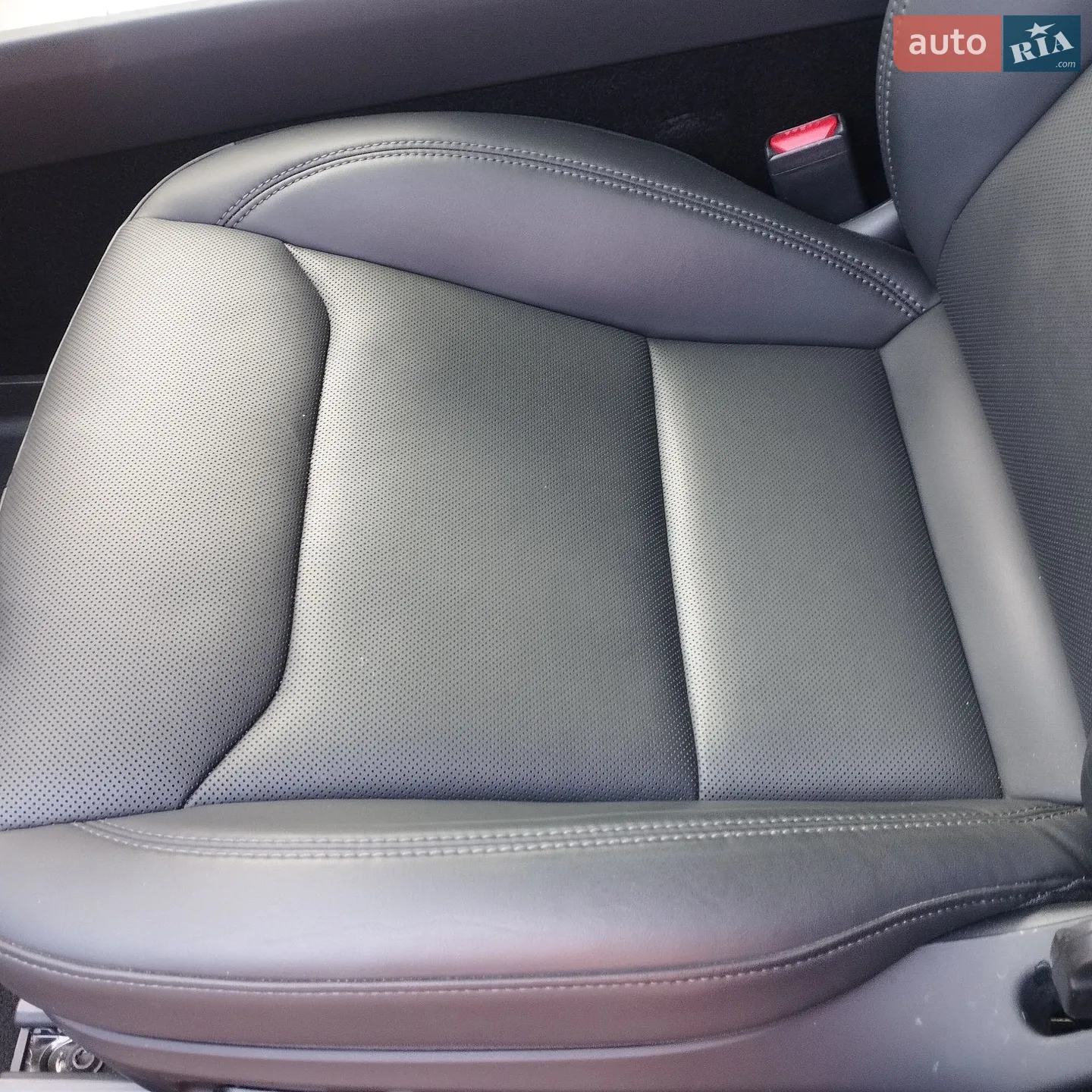 2024 Tesla Model 3 - мініатюра 10