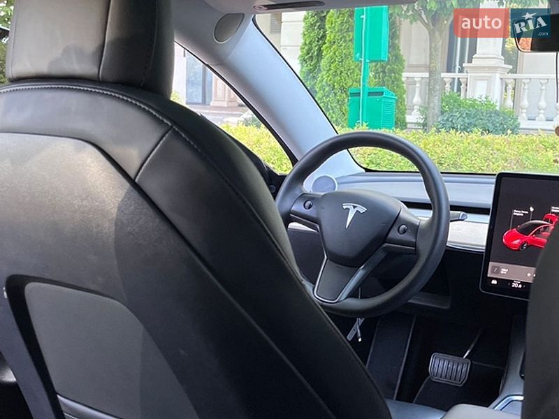Седан Tesla Model 3 2020 в Одессе