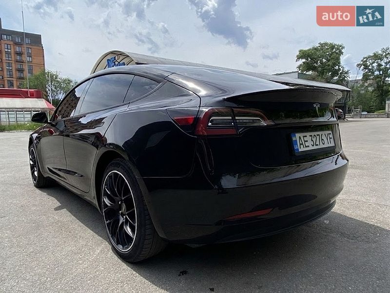 Седан Tesla Model 3 2022 в Дніпрі фото 4 Седан Tesla Model 3 2022 в Дніпрі