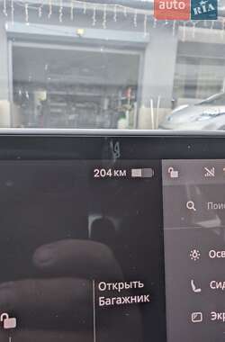 Седан Tesla Model 3 2018 в Рівному