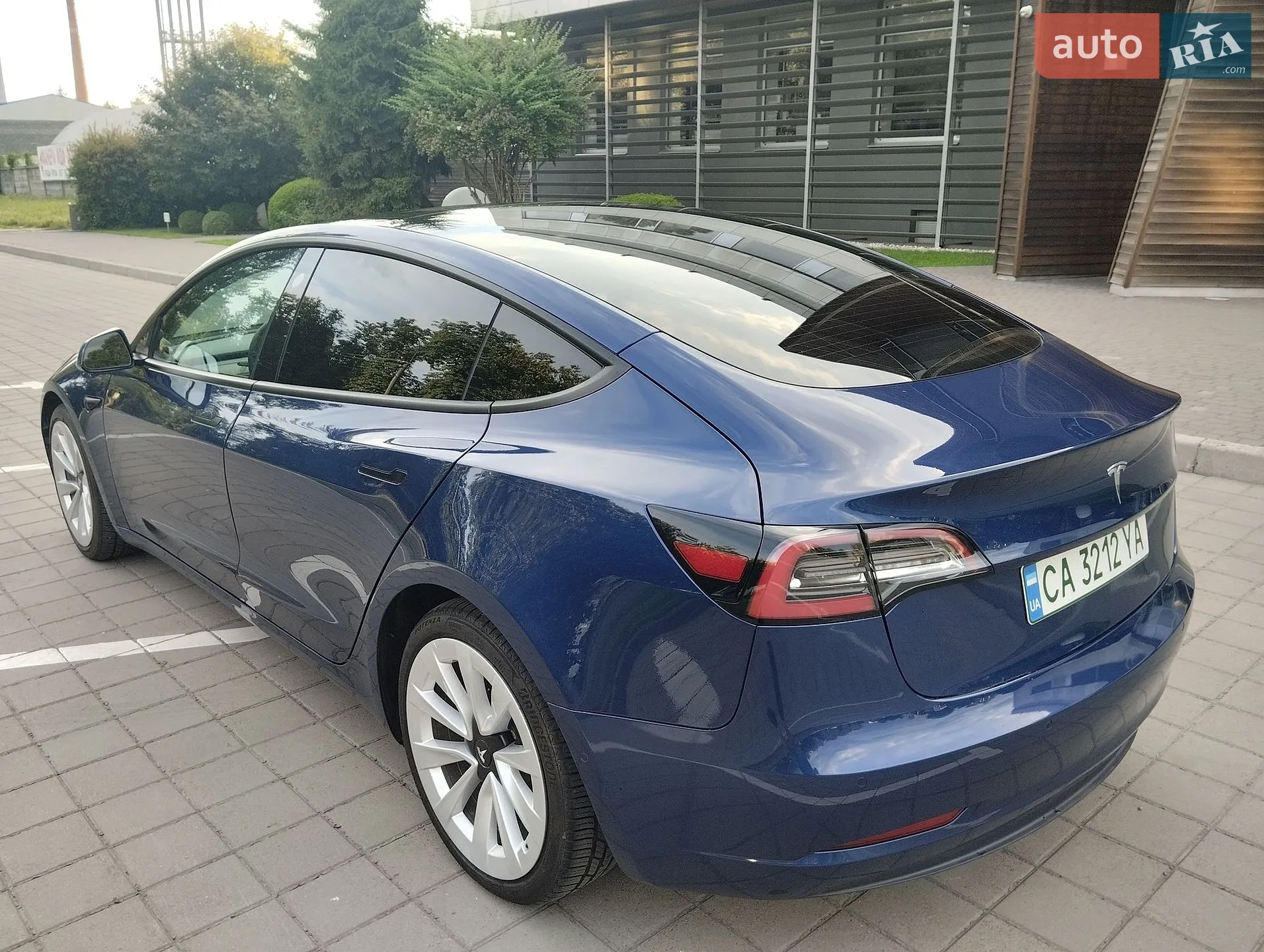 2021 Tesla Model 3 - мініатюра 4
