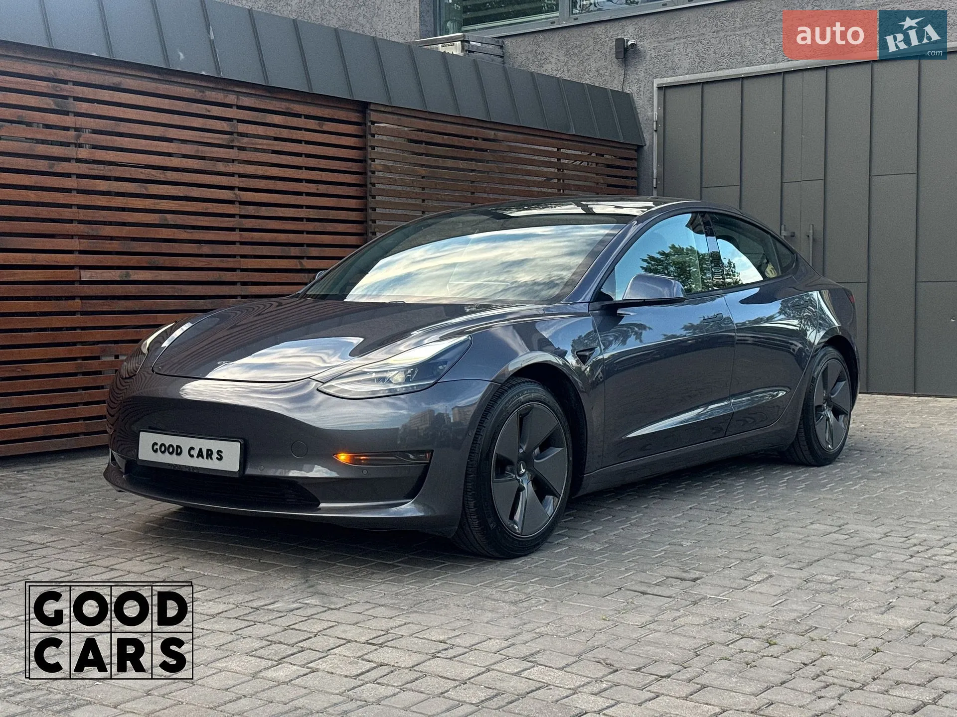 2020 Tesla Model 3 - мініатюра 3
