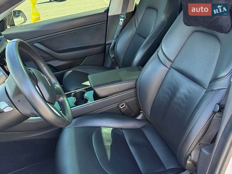 Седан Tesla Model 3 2019 в Киеве фото 12 Седан Tesla Model 3 2019 в Киеве