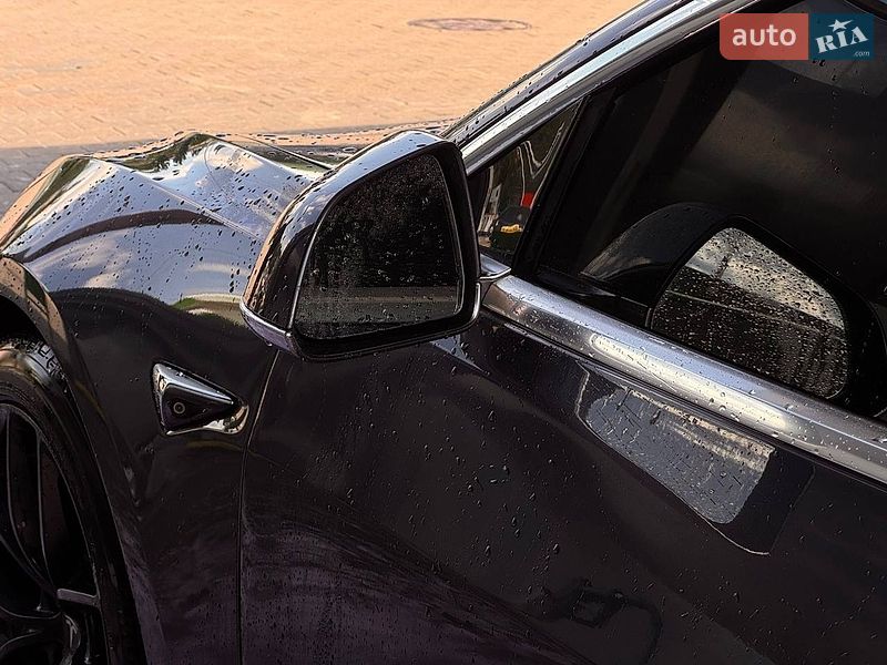 Седан Tesla Model 3 2018 в Киеве