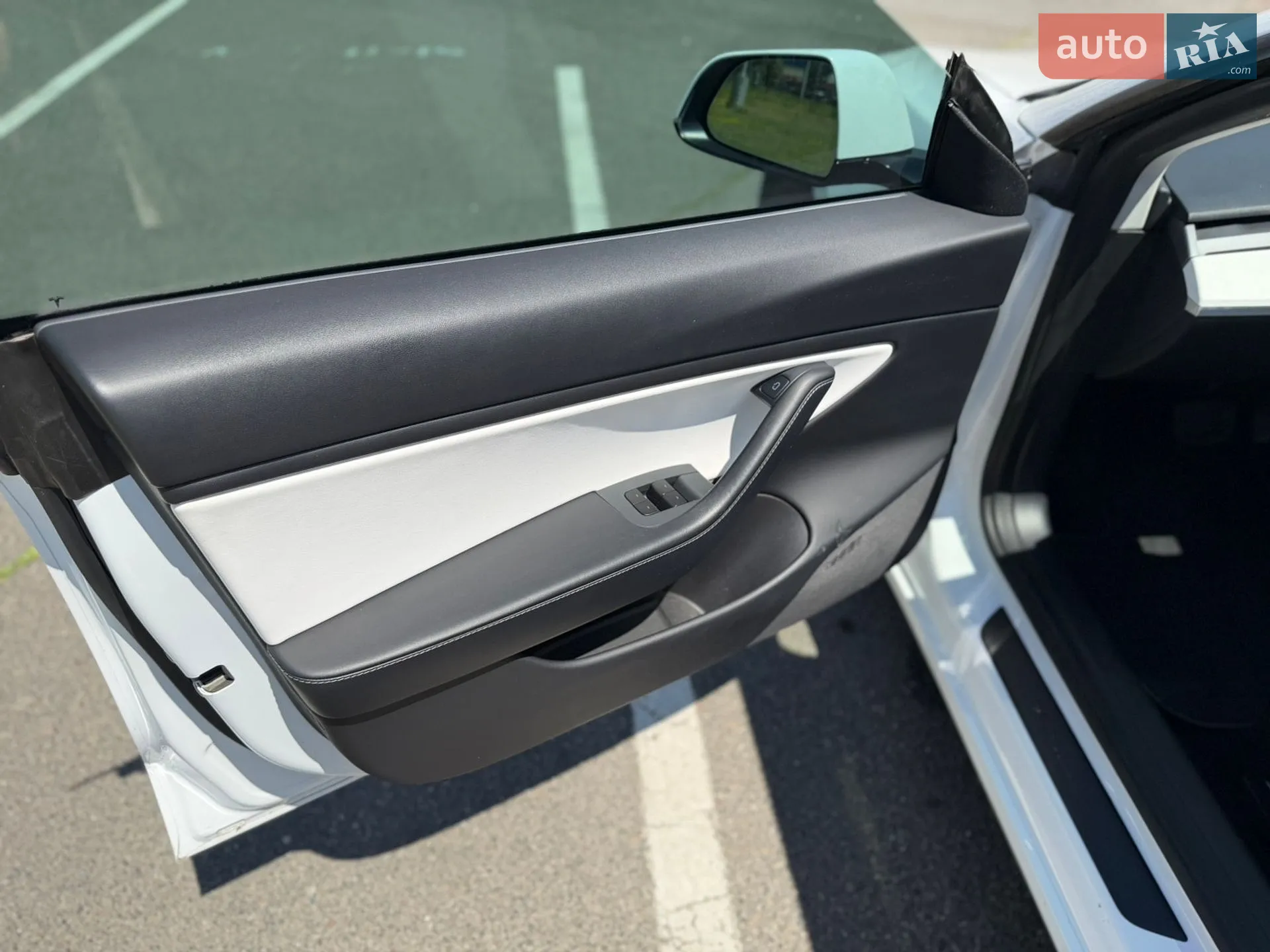 2020 Tesla Model 3 - мініатюра 9