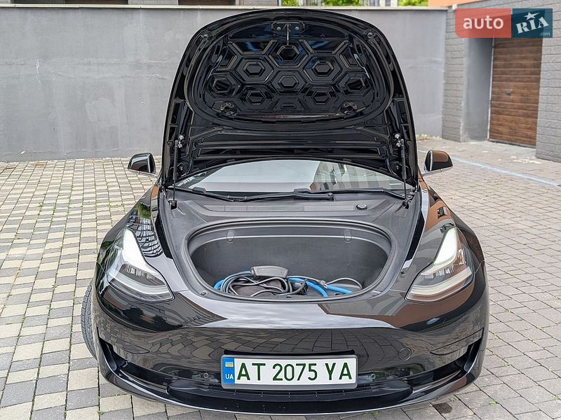 Седан Tesla Model 3 2019 в Ивано-Франковске фото 14 Седан Tesla Model 3 2019 в Ивано-Франковске