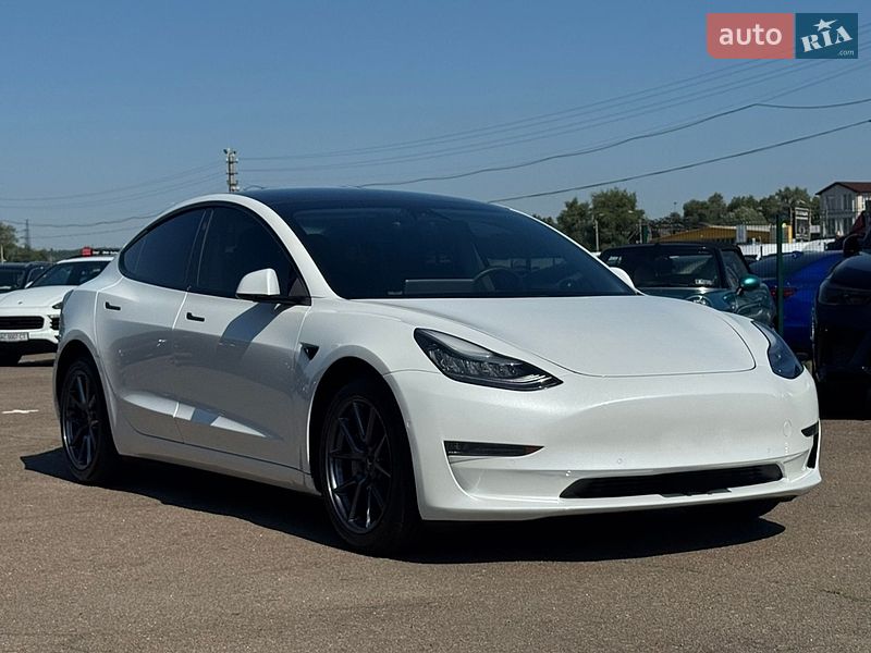 Седан Tesla Model 3 2021 в Киеве фото 4 Седан Tesla Model 3 2021 в Киеве