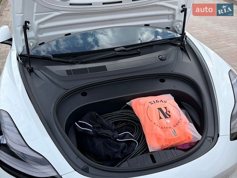 Седан Tesla Model 3 2020 в Хмельницком фото 23 Седан Tesla Model 3 2020 в Хмельницком