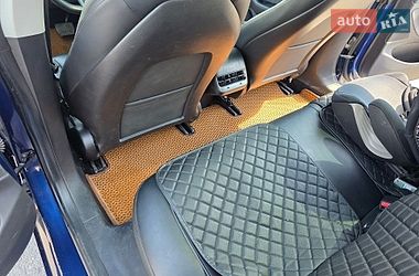 Седан Tesla Model 3 2019 в Дніпрі