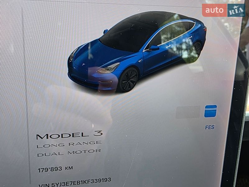 Седан Tesla Model 3 2019 в Дніпрі