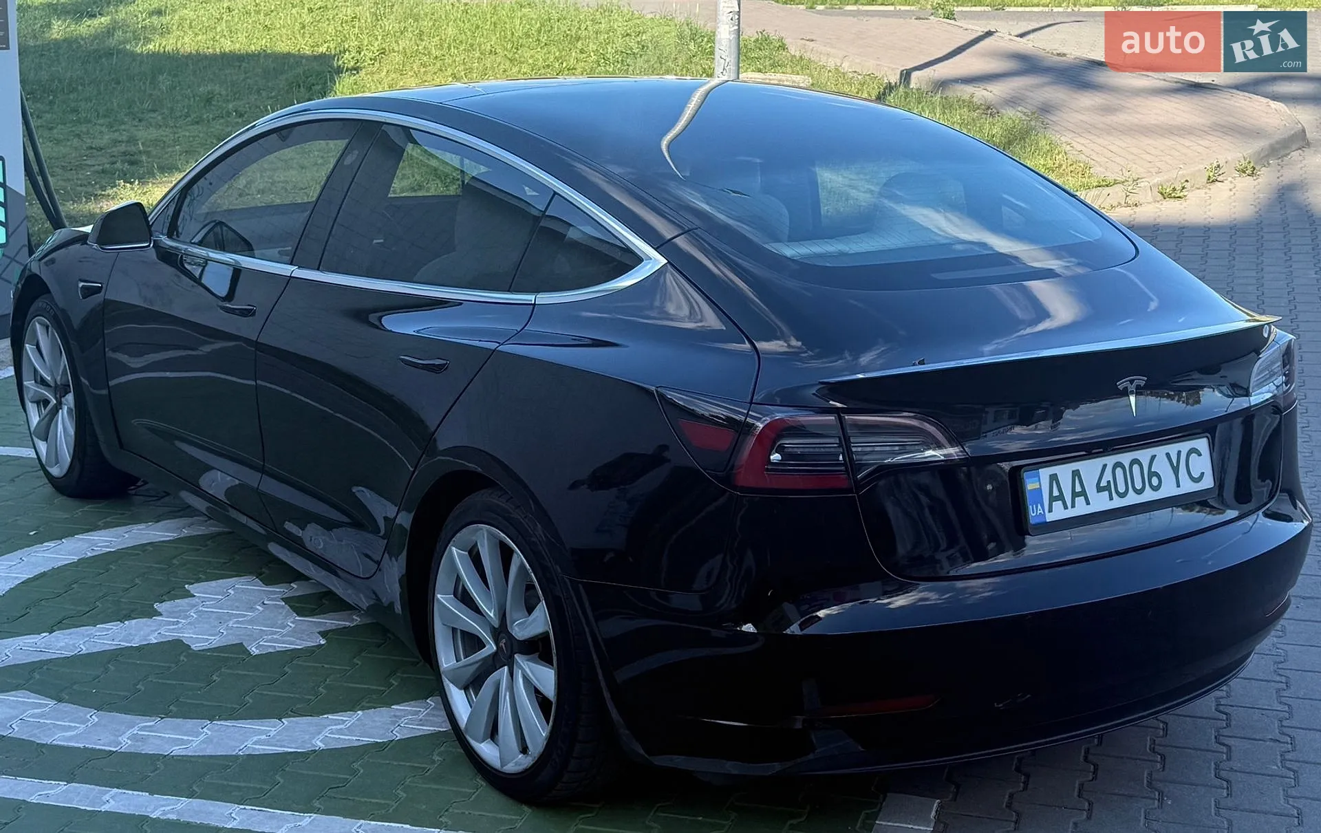 2019 Tesla Model 3 - мініатюра 10