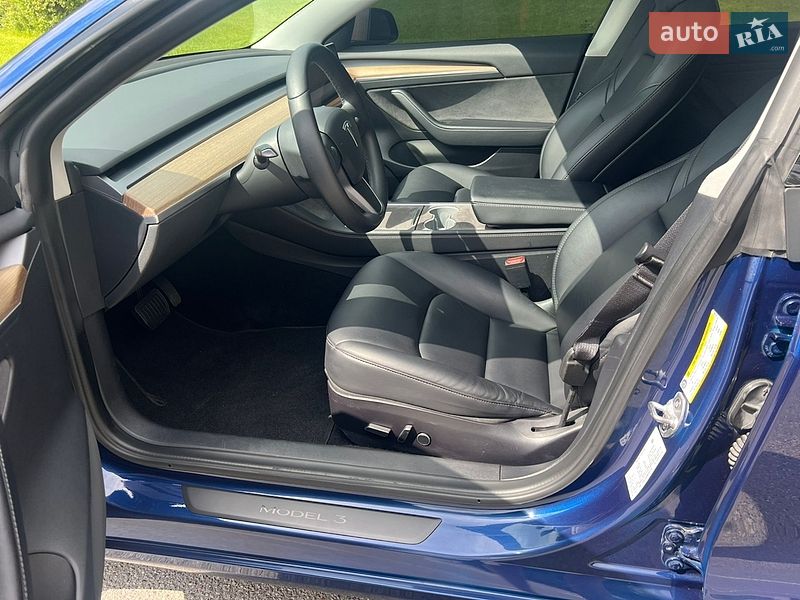 Седан Tesla Model 3 2022 в Киеве фото 11 Седан Tesla Model 3 2022 в Киеве