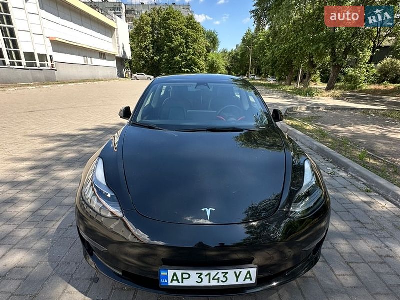 Седан Tesla Model 3 2022 в Запорожье