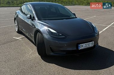 Седан Tesla Model 3 2022 в Рівному фото 6 Седан Tesla Model 3 2022 в Рівному