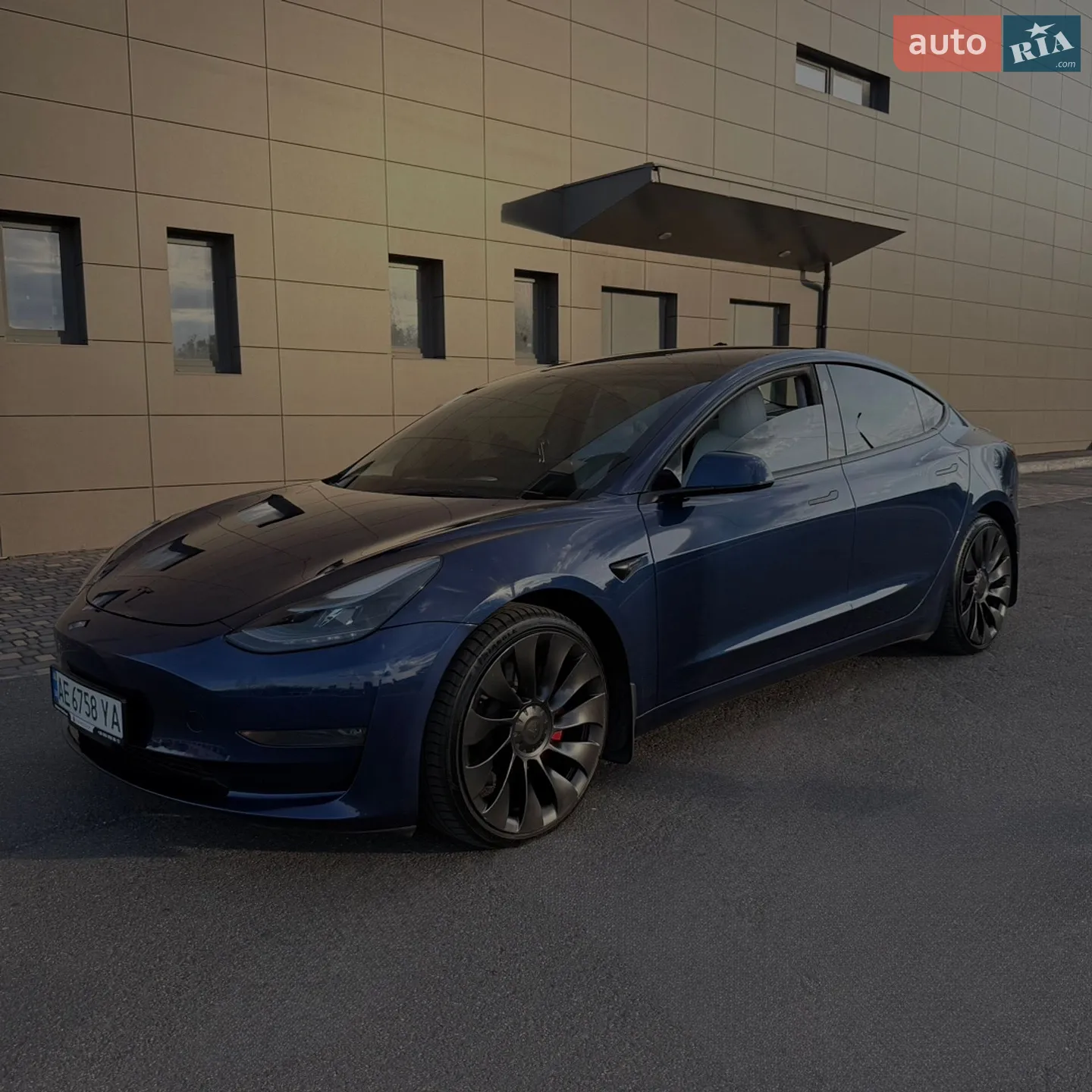 2022 Tesla Model 3 - мініатюра 2
