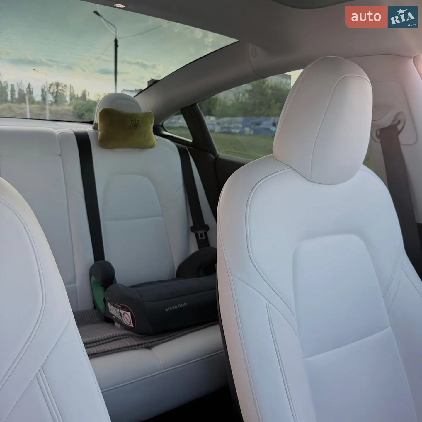 2022 Tesla Model 3 - мініатюра 8