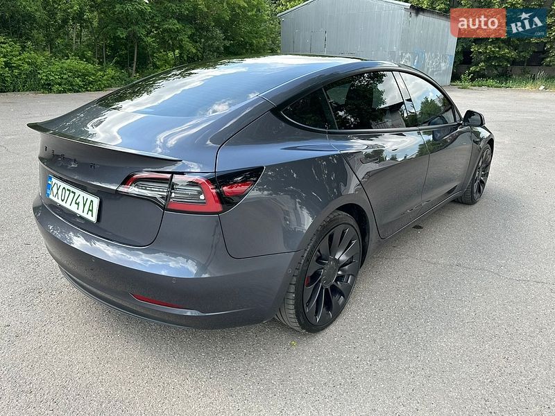 Седан Tesla Model 3 2022 в Харькове