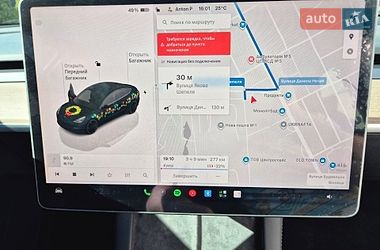 Седан Tesla Model 3 2022 в Києві