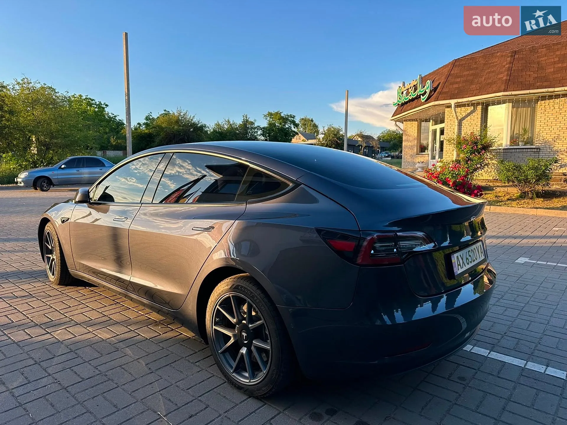 2022 Tesla Model 3 - мініатюра 18